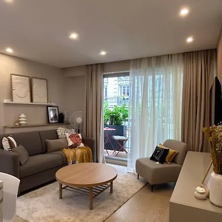 Superb T2 Avec Balcon 10mn De La Gare Montparnasse Daire *